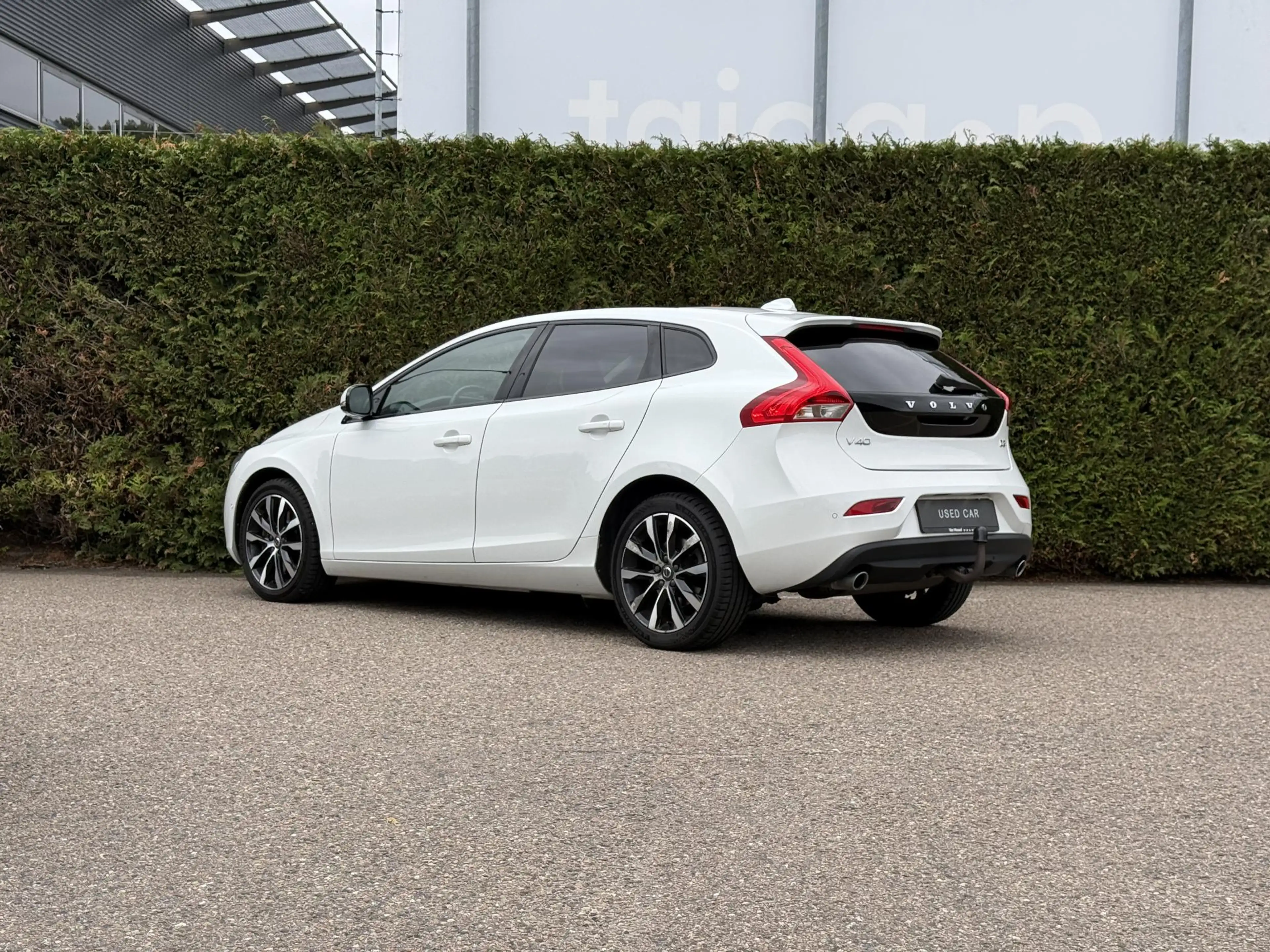 Volvo V40 D3 Dynamic Edition Panodak Automaat — photo 6