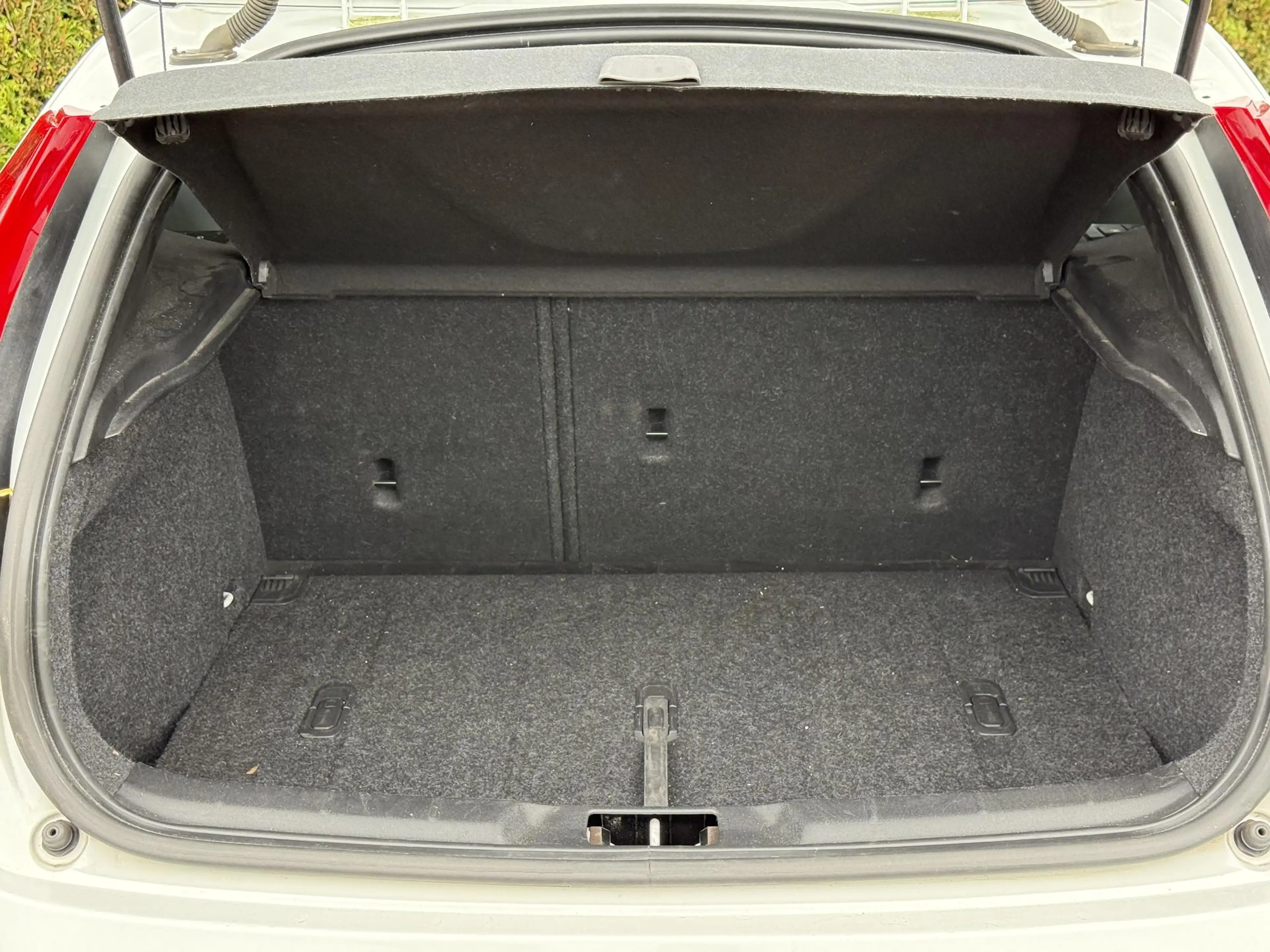 Volvo V40 D3 Dynamic Edition Panodak Automaat — photo 8