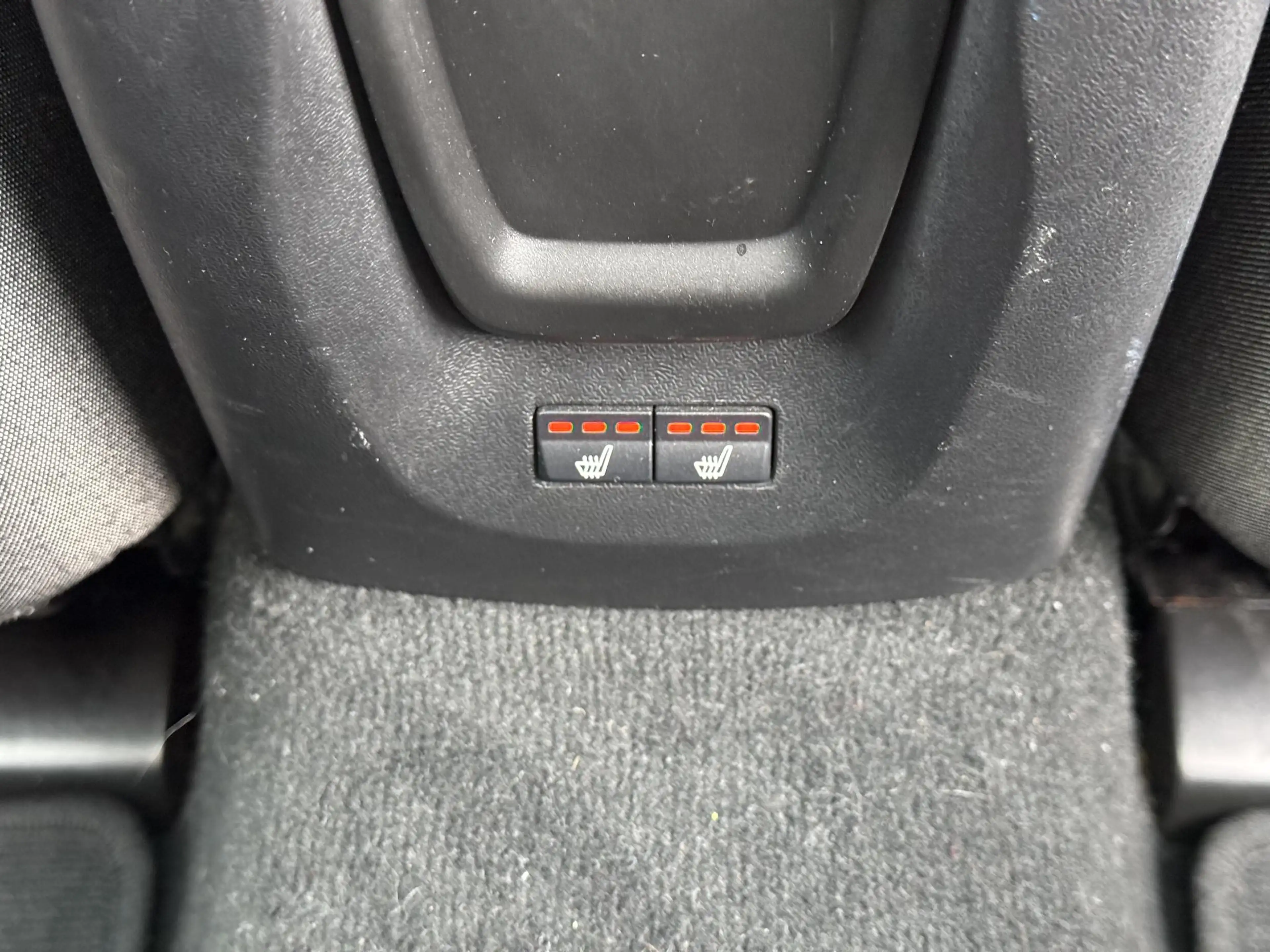 Volvo V40 D3 Dynamic Edition Panodak Automaat — photo 11