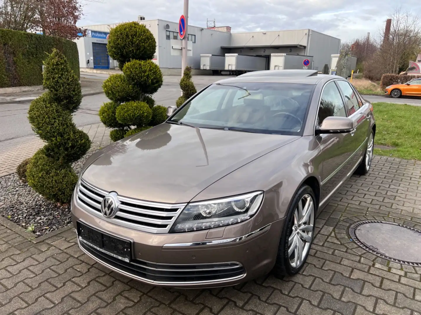 Volkswagen Phaeton V6 TDI 4Motion*EXCLUSIVE INDIVIDUAL*20" siva - 1