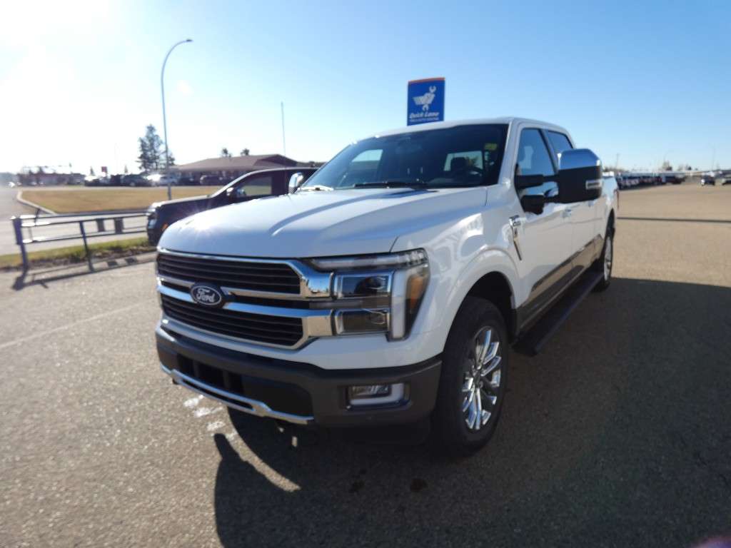 2026 Ford F-150 King Ranch, Twin Panel Moonroof, Tow/Haul Pack