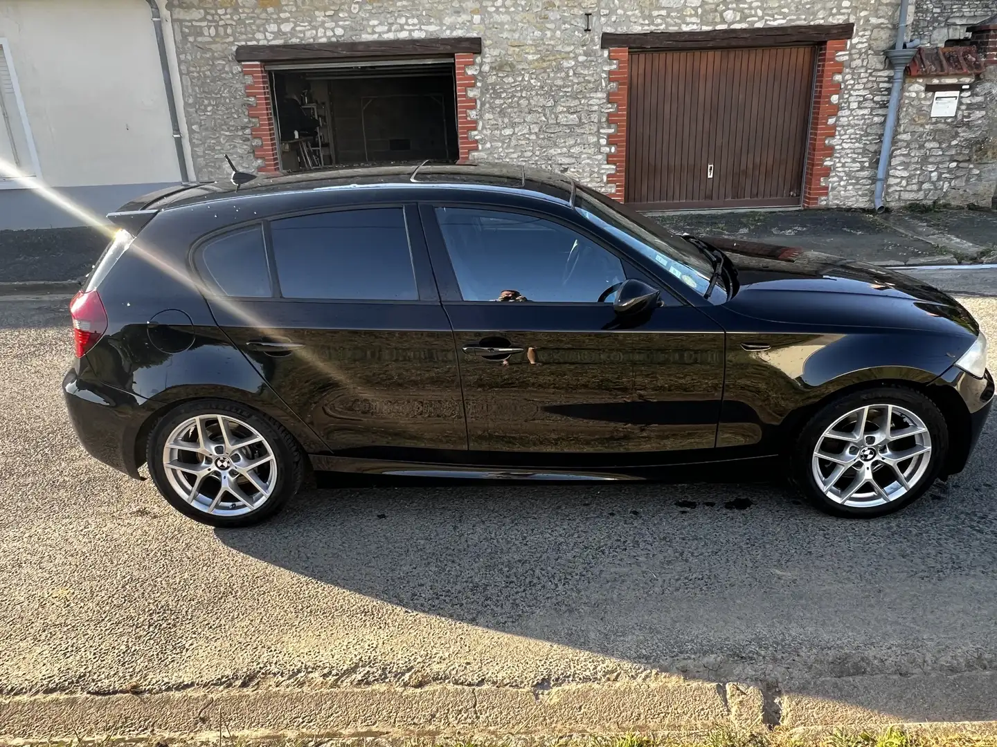 BMW 130 130i 265 ch Sport - 1