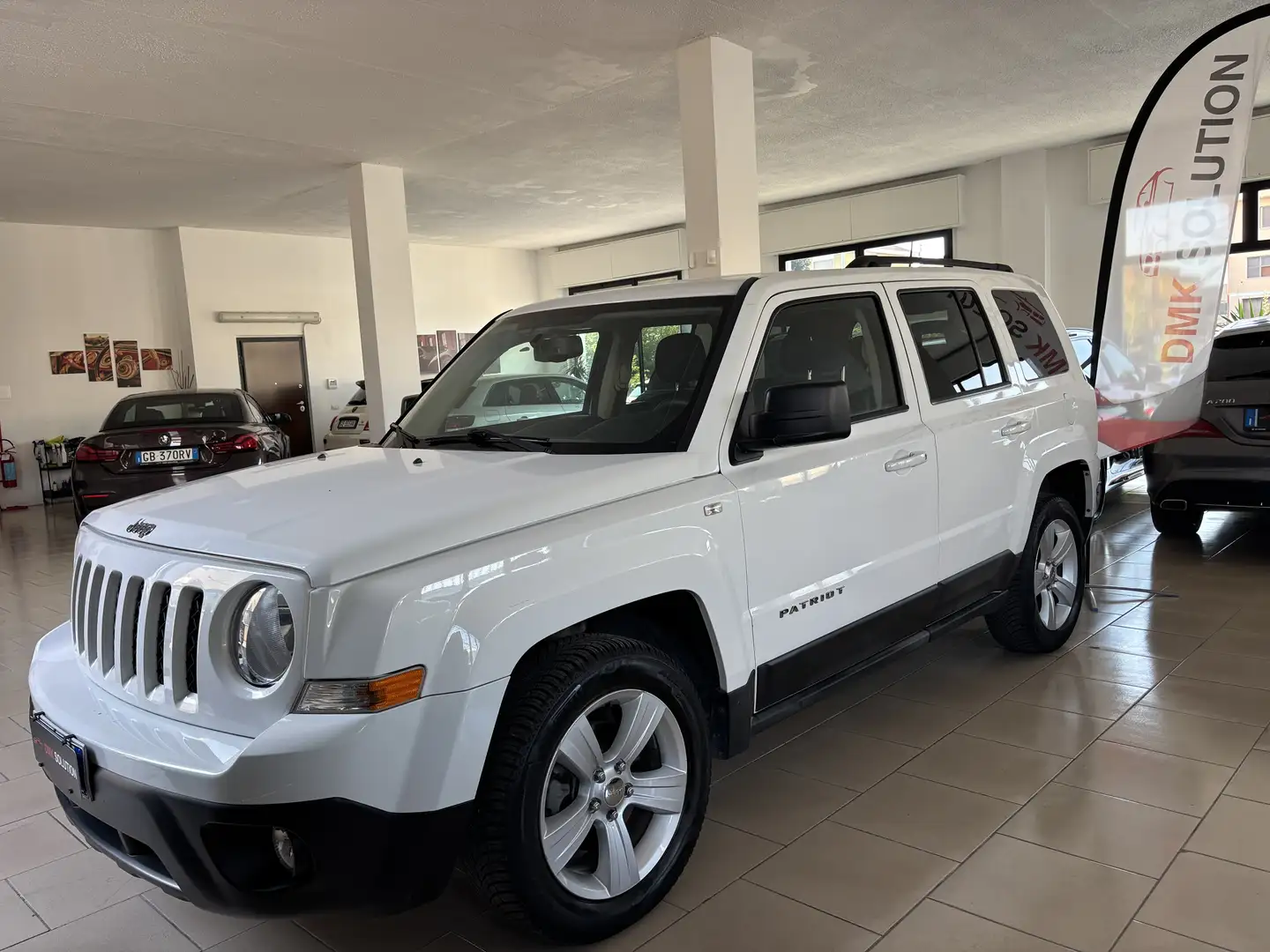 Jeep Patriot 2.2 crd Limited 4wd my11**UNICO PROPRIETARIO** Biały - 1