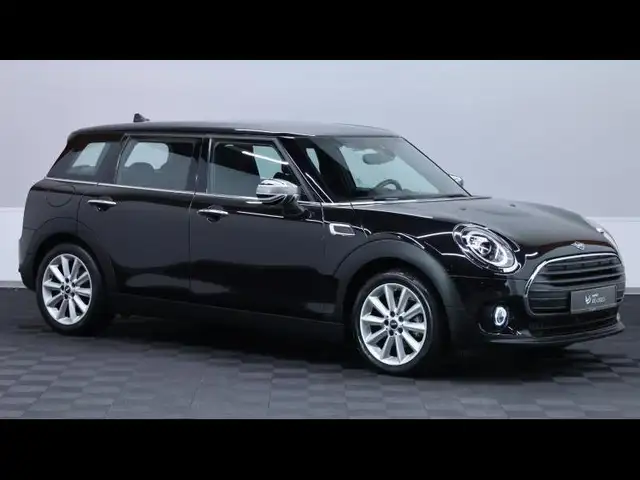 Mini Clubman view 3
