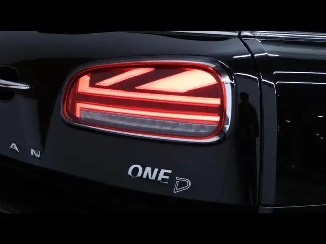 Mini Clubman view 11