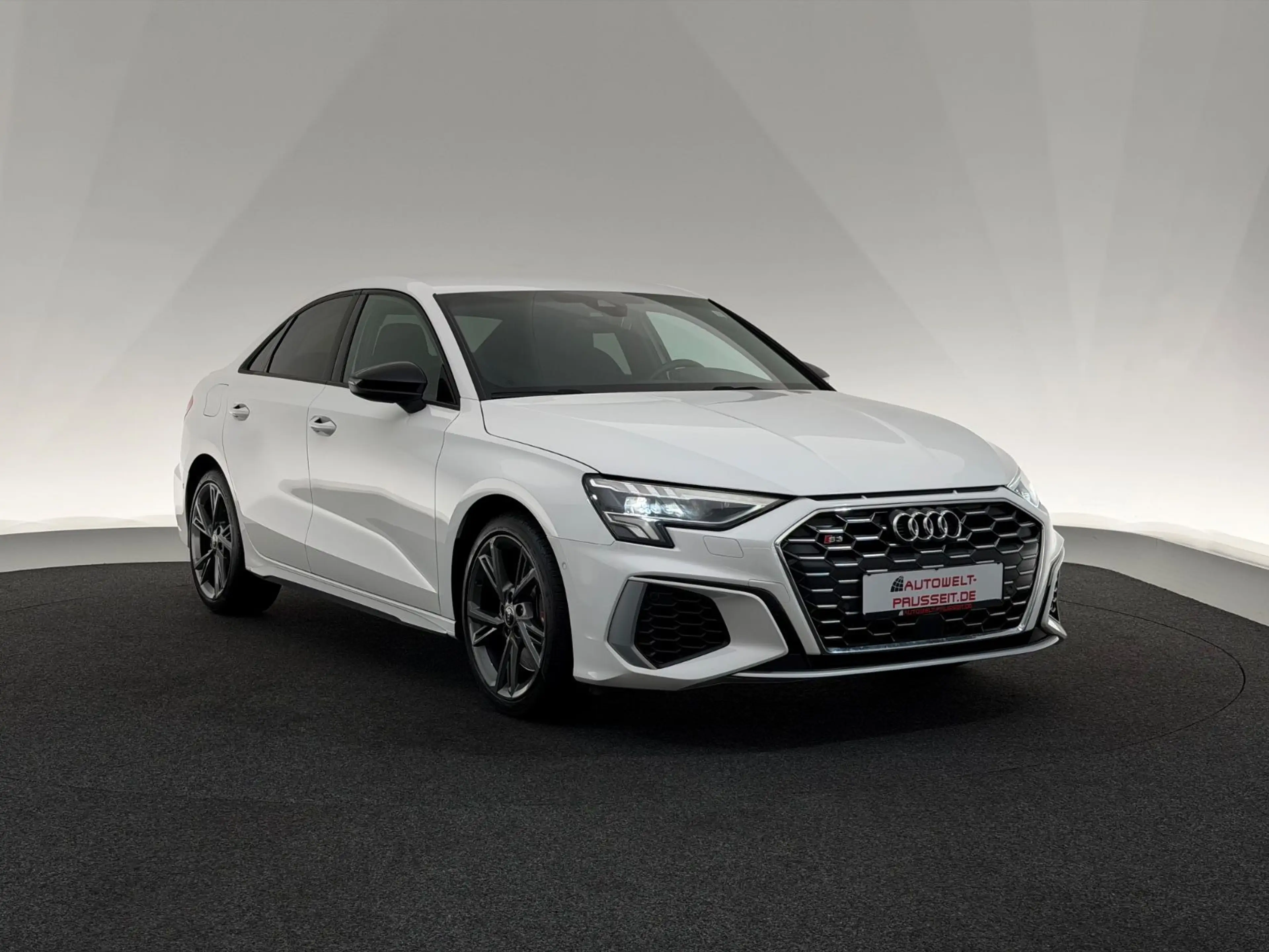 Audi S3 Limo quattro*LED*ACC-VIRTUAL-SHZ-APPLE-MMI