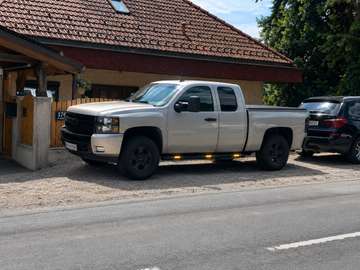 Lt