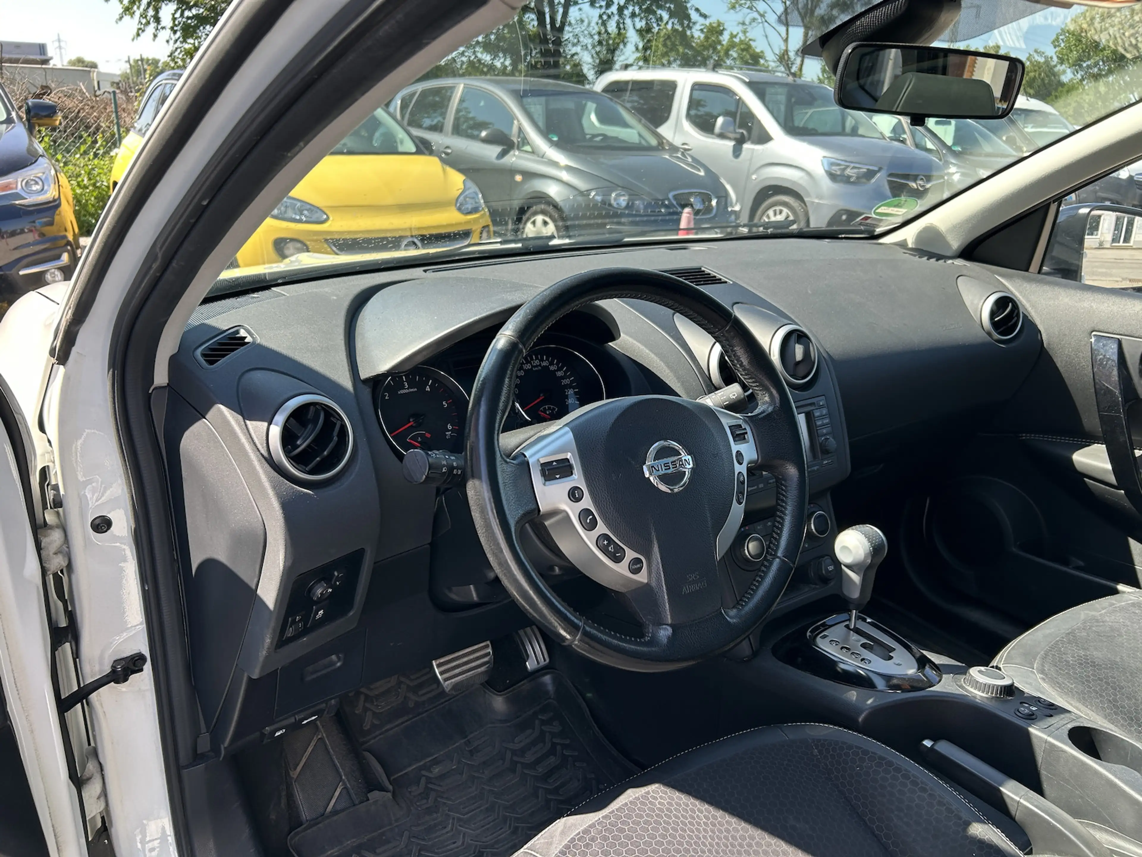 Nissan Qashqai+2 Qashqai+2 2.0 dCi 360° 4X4 Aut.7-Sitzer AHK SHZ PD — photo 9