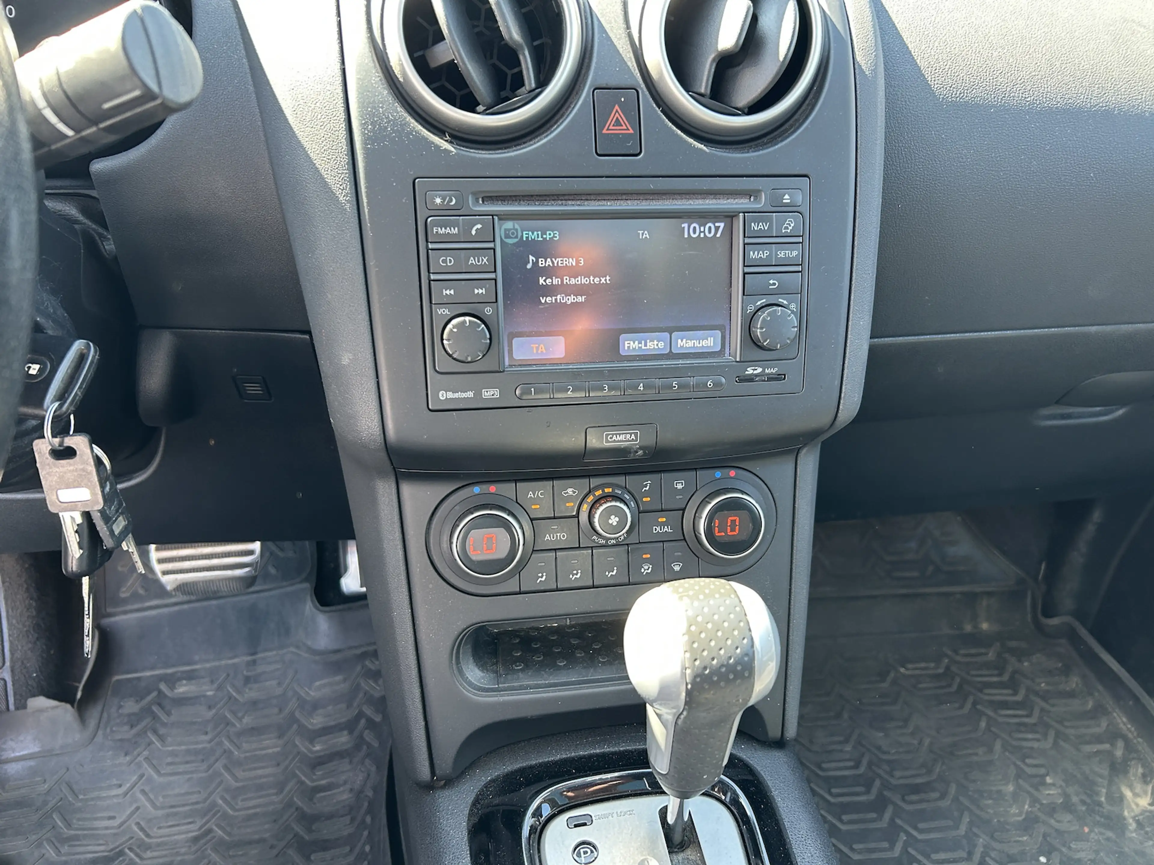 Nissan Qashqai+2 Qashqai+2 2.0 dCi 360° 4X4 Aut.7-Sitzer AHK SHZ PD — photo 10