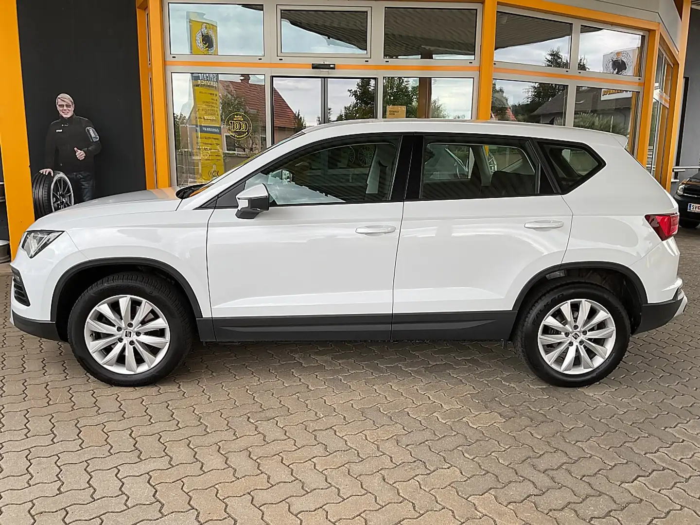 SEAT Ateca 2,0 Style 4WD TDI DSG**LED*NAVI*FULL-LINK** Weiß - 2