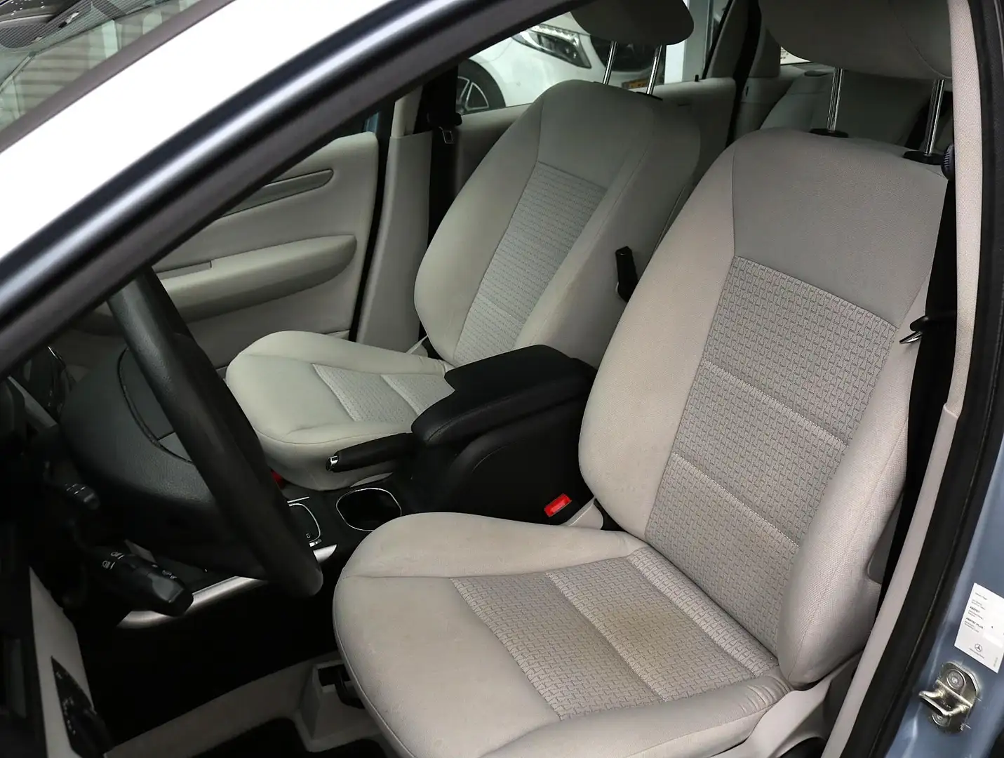 Mercedes-Benz B 170 Blau - 2