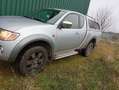 Mitsubishi L200 Pick Up 4x4 Intense Club Cab - thumbnail 9