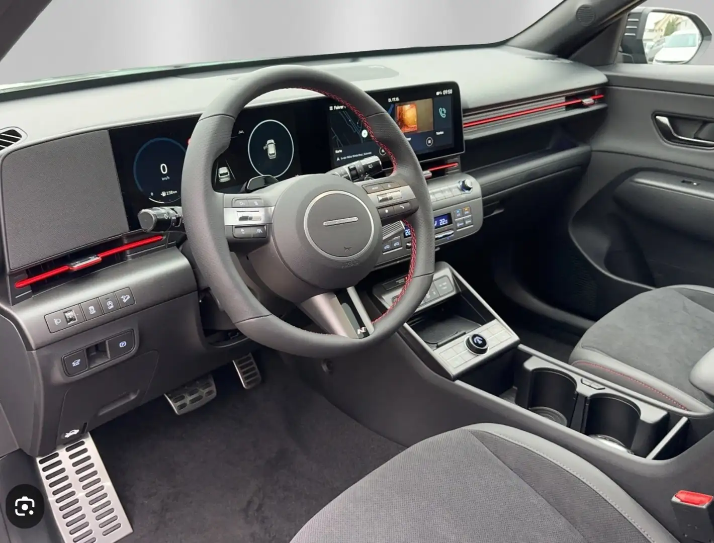 Hyundai KONA 1.6 GDi Hybrid Executive Noir - 1