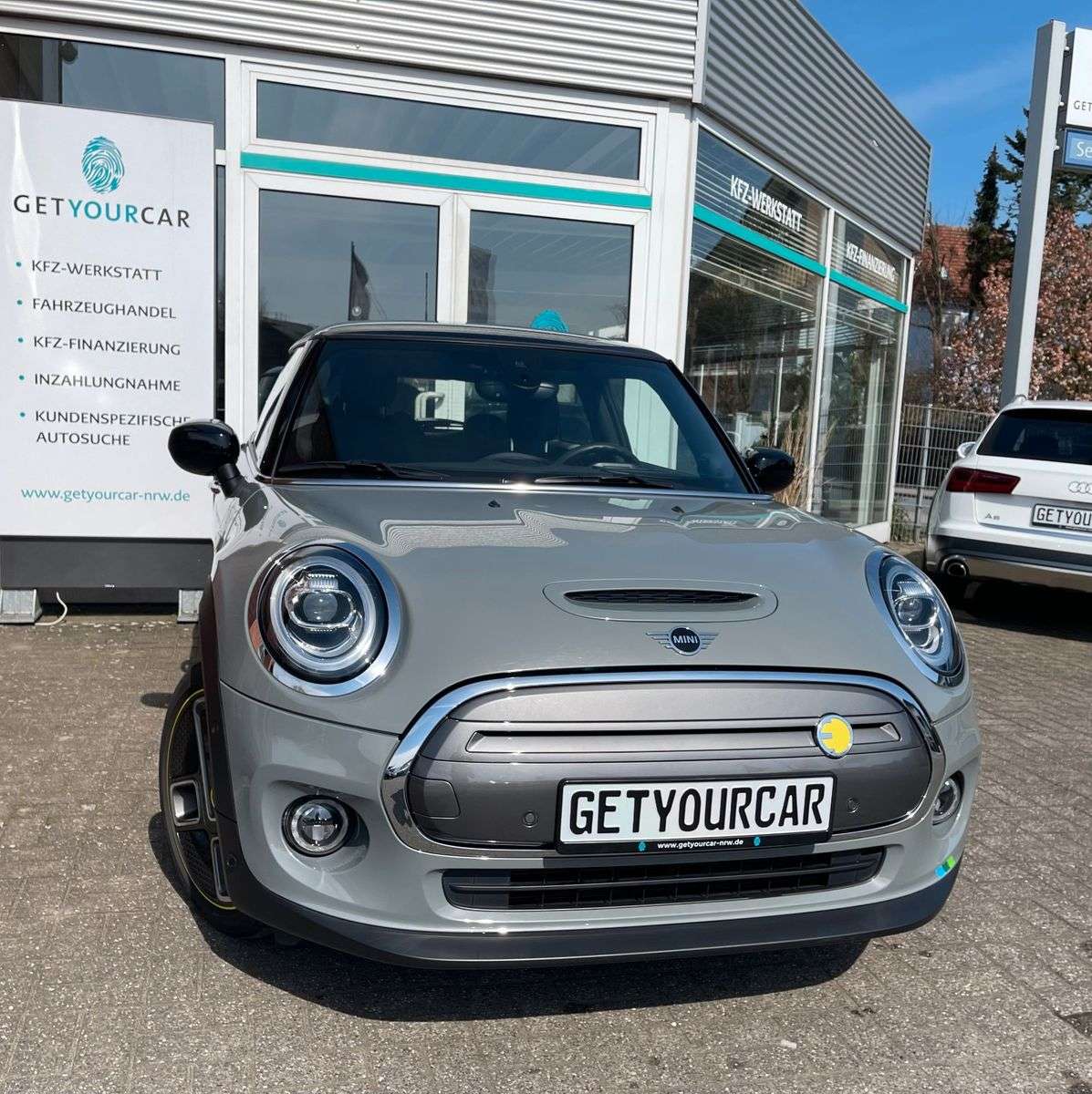 Second hand Mini Cooper 