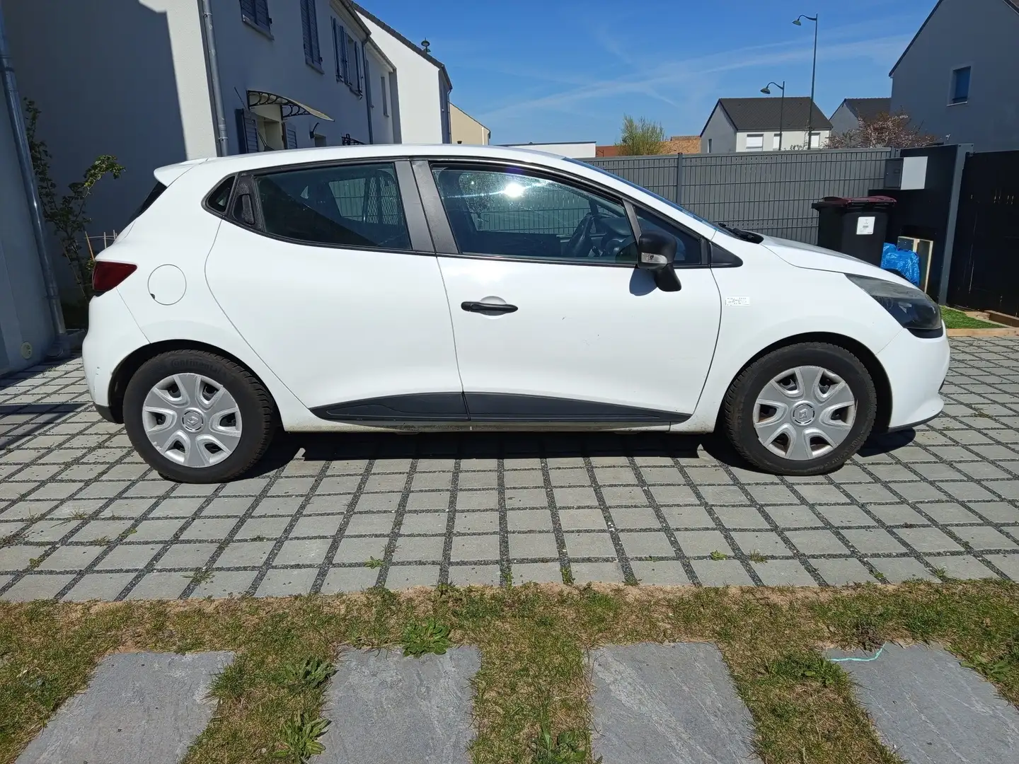 Renault Clio IV TCe 90 Energy eco2 Limited - 2