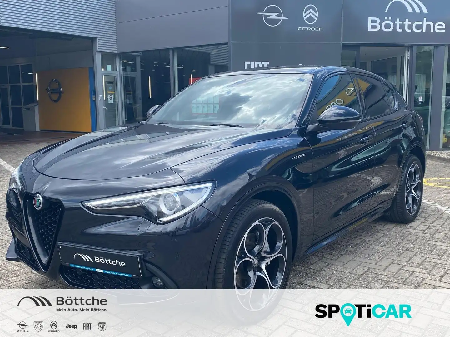 Alfa Romeo Stelvio Veloce Q4 2.2 JTDM Schwarz - 1