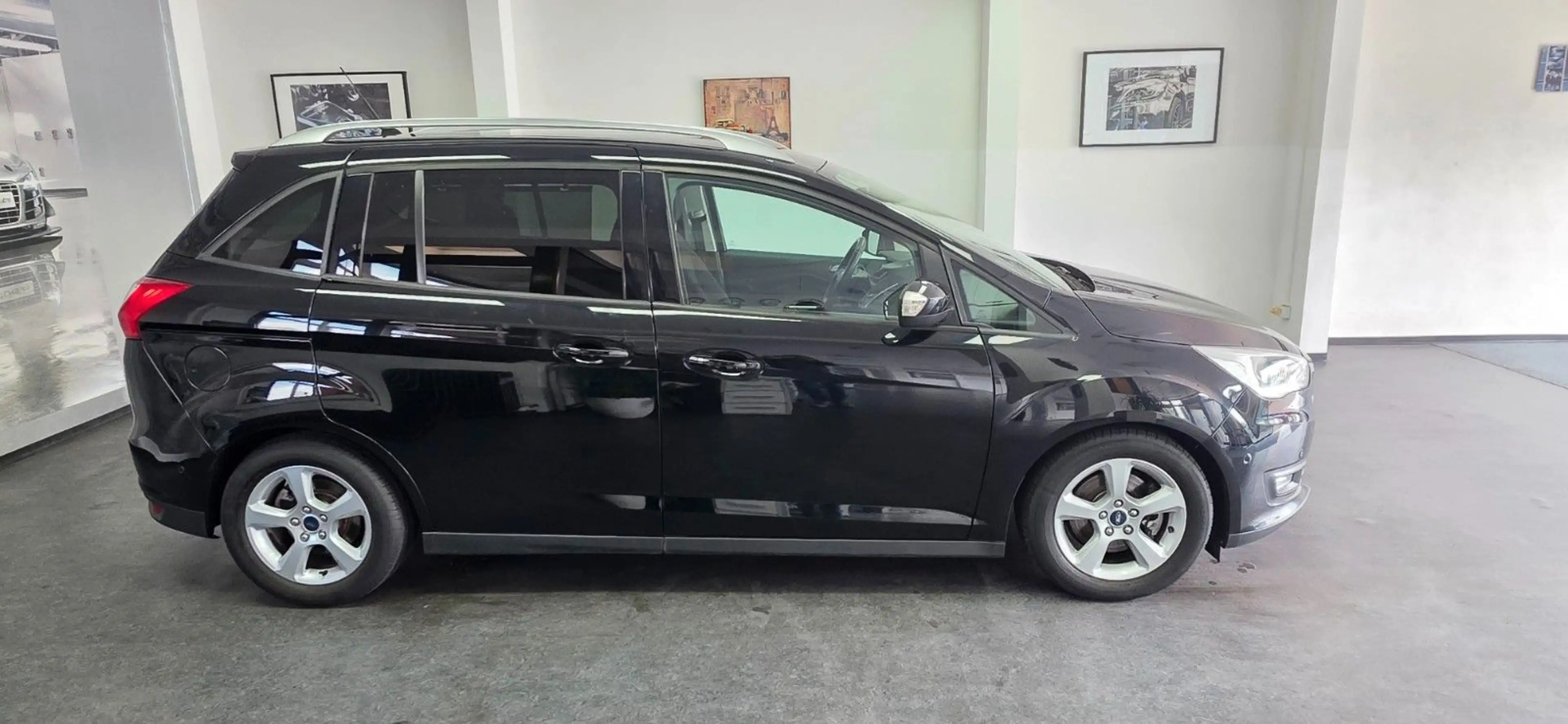 Ford C-Max Grand C-Max Business Edition 56.000 km TÜV 01/28