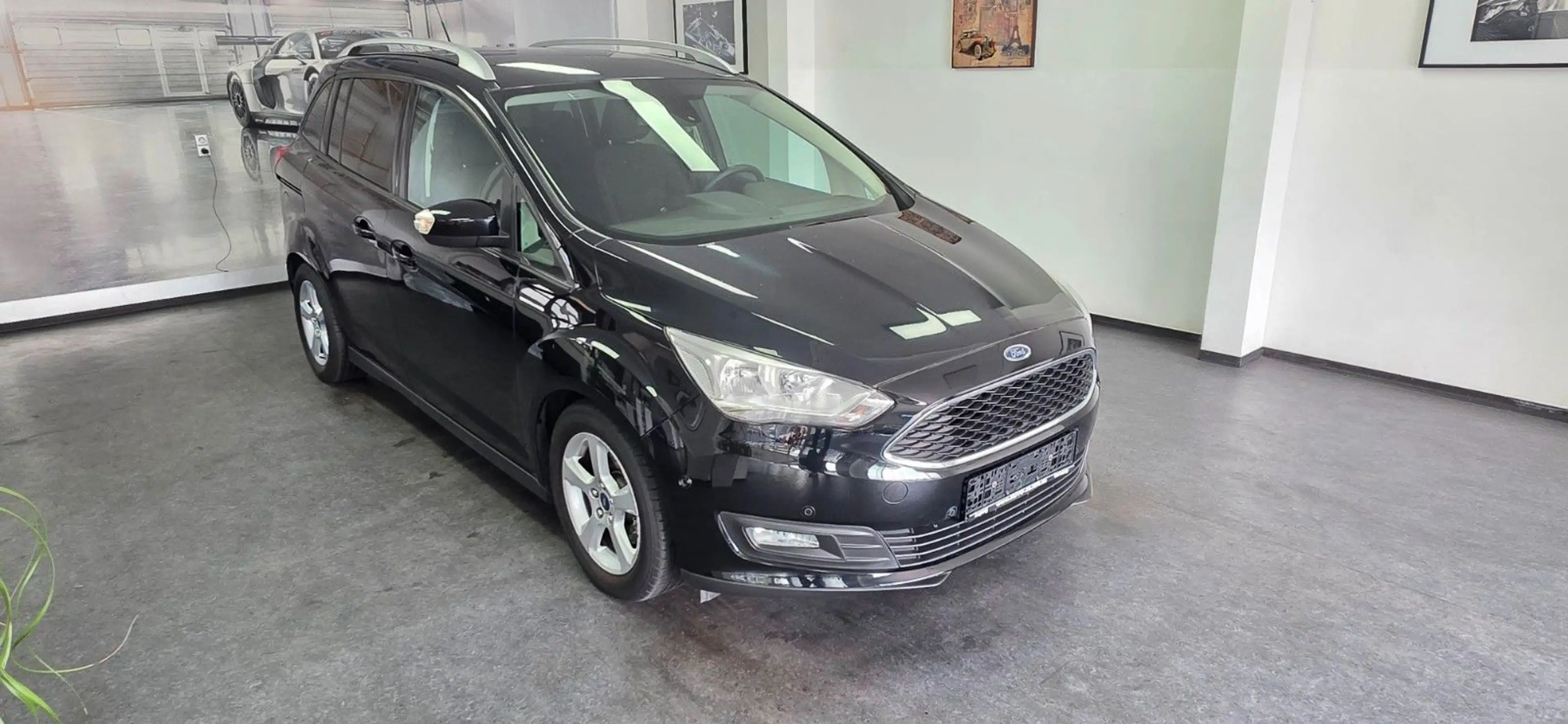 Ford C-Max Grand C-Max Business Edition 56.000 km TÜV 01/28 — photo 2