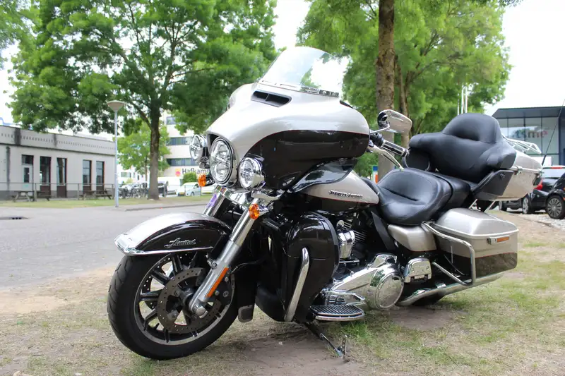 Harley-Davidson Ultra Limited - foto 3