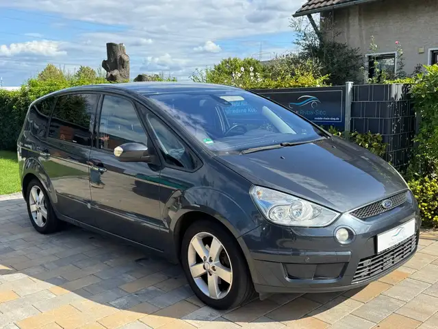 Ford S-Max S-Max 2,0 TDCi Titanium 6-tronic *PDC*SHZ*