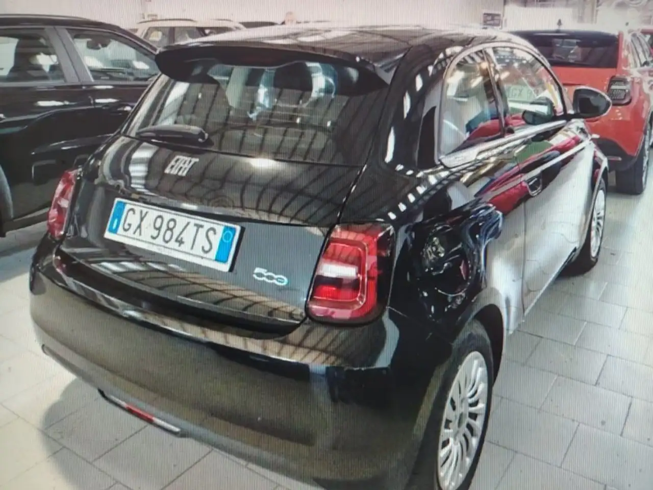 Fiat 500 E Berlina 42 kWh KM 320, миниатюра 5