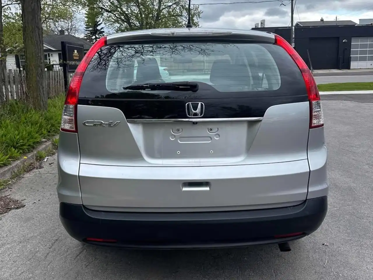 Honda CR-V photo Honda CR-V