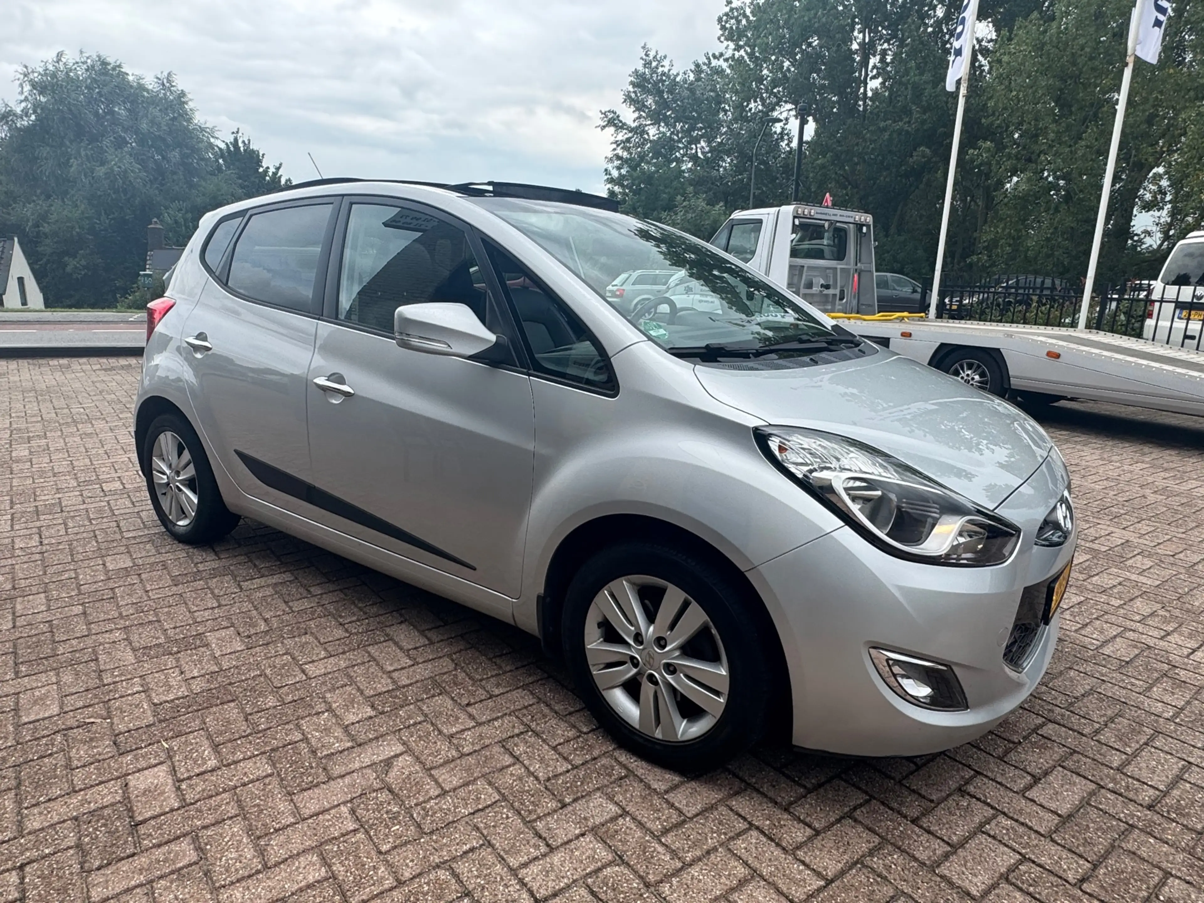 Hyundai iX20 1.6i i-Catcher- pano dak- automaat-navi-leer — photo 5