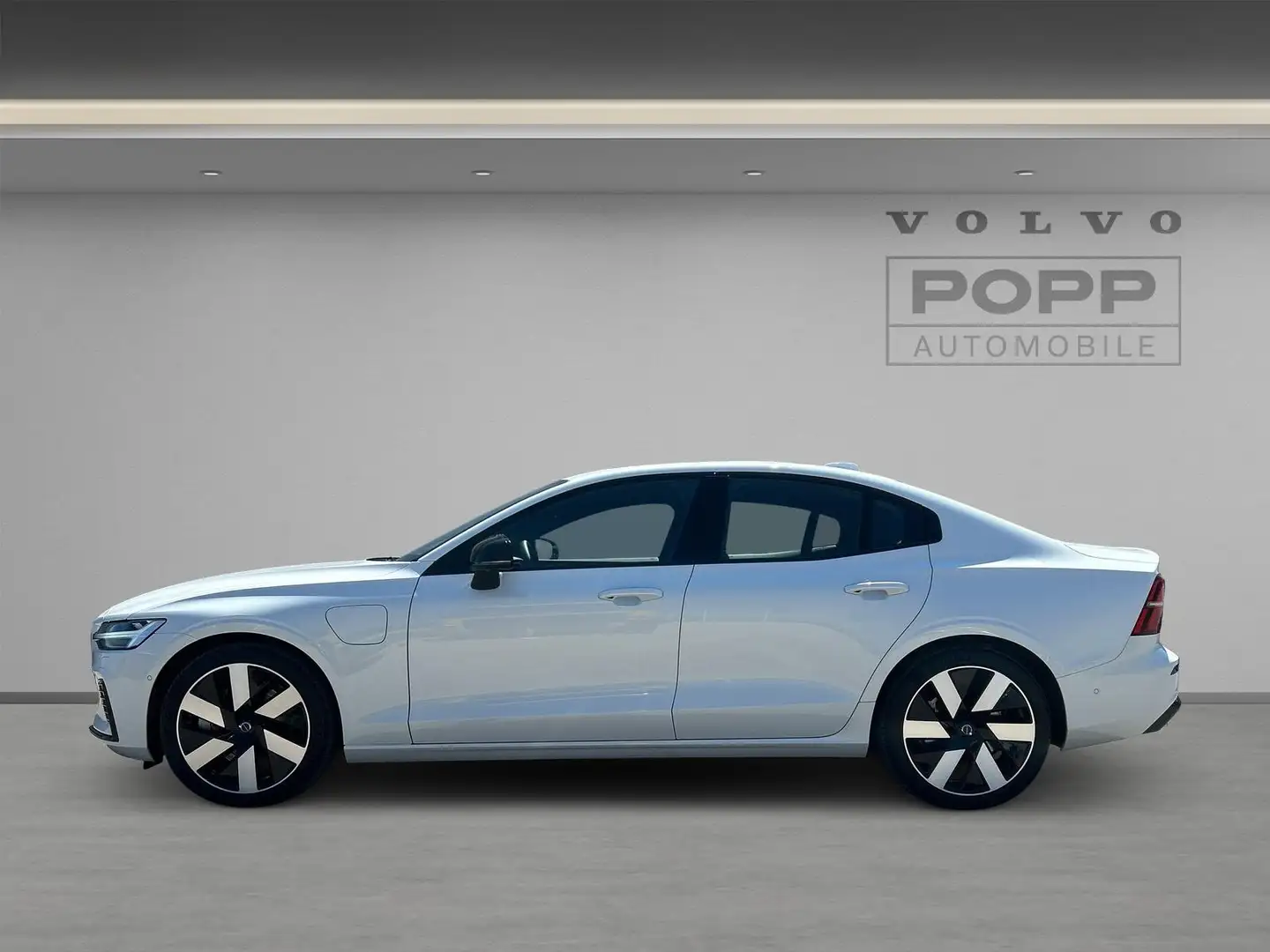 Volvo S60 T8 AWD Recharge Ultimate Dark 360° HUD STDHZ Белый - 2