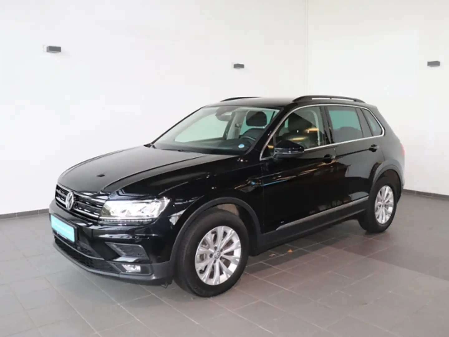 Volkswagen Tiguan CL 1.5 TSI*DSG*SIH*EPH*ACC*Keyless*Klima*Lane Ass Schwarz - 2