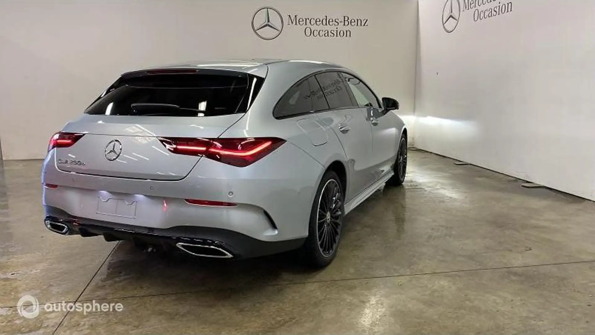 Mercedes-Benz CLA 250 250 e 218ch AMG Line 8G-DCT - 2