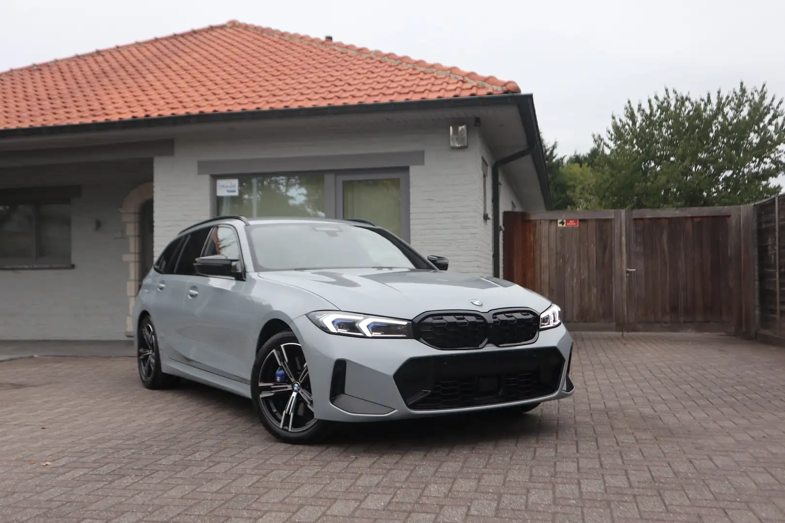 BMW 340 i M /1 eig/xDrive/Headup/Adpt/360°/trekh/Leder/ - 1