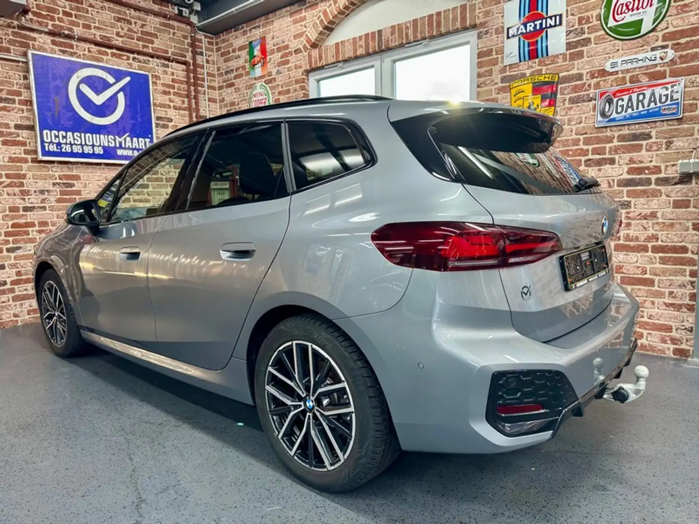 BMW 220 220iA Active Tourer 170cv Auto M-SPORT Gris - 2