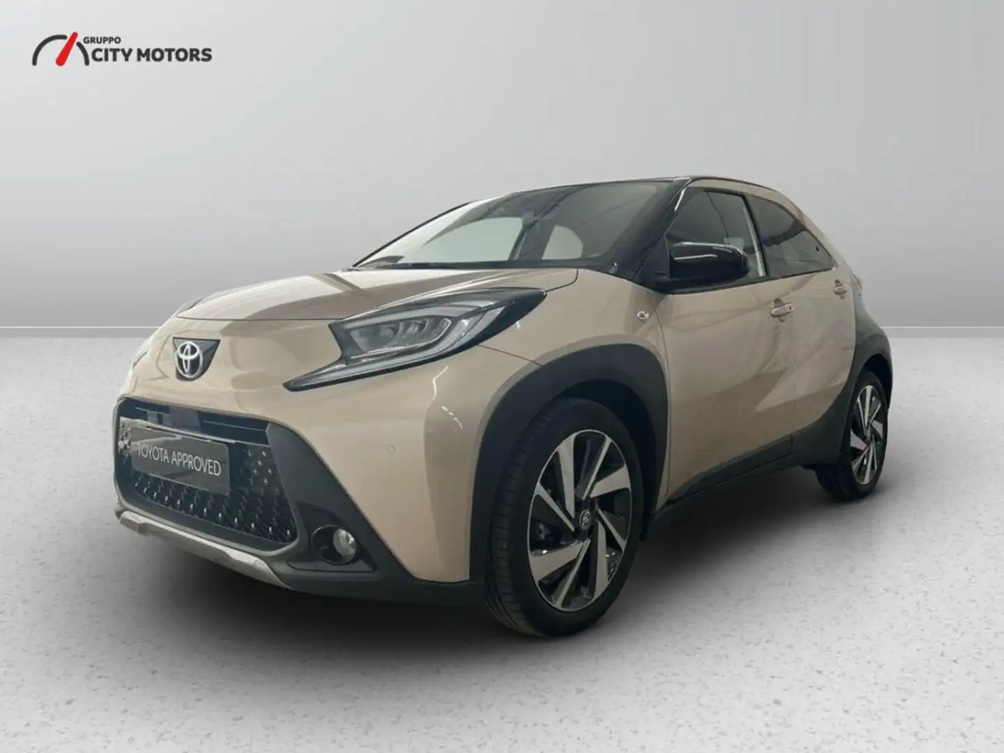 Toyota Aygo X 1.0 Lounge 72cv Nero - 1