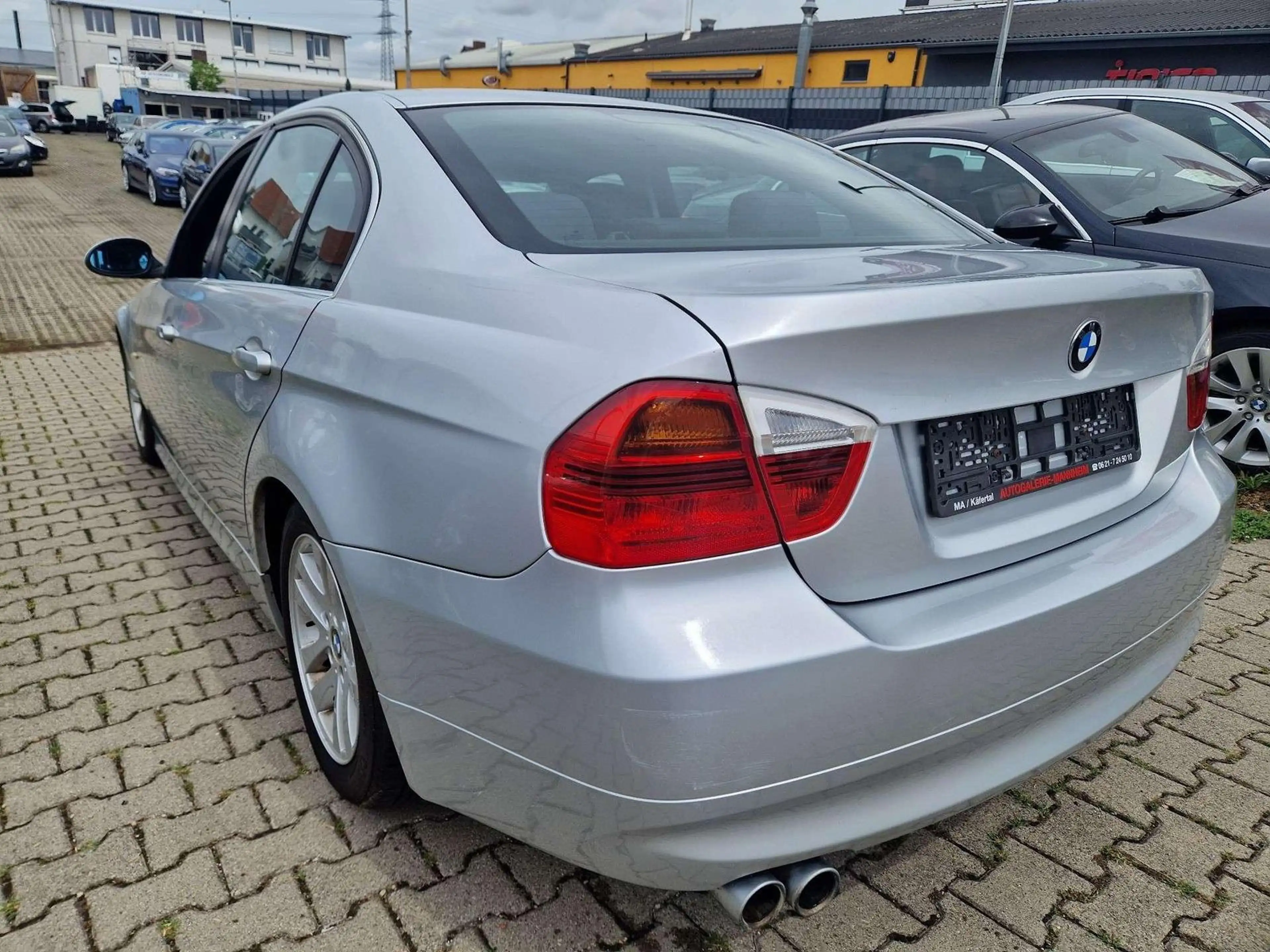 BMW 325 325i — photo 3