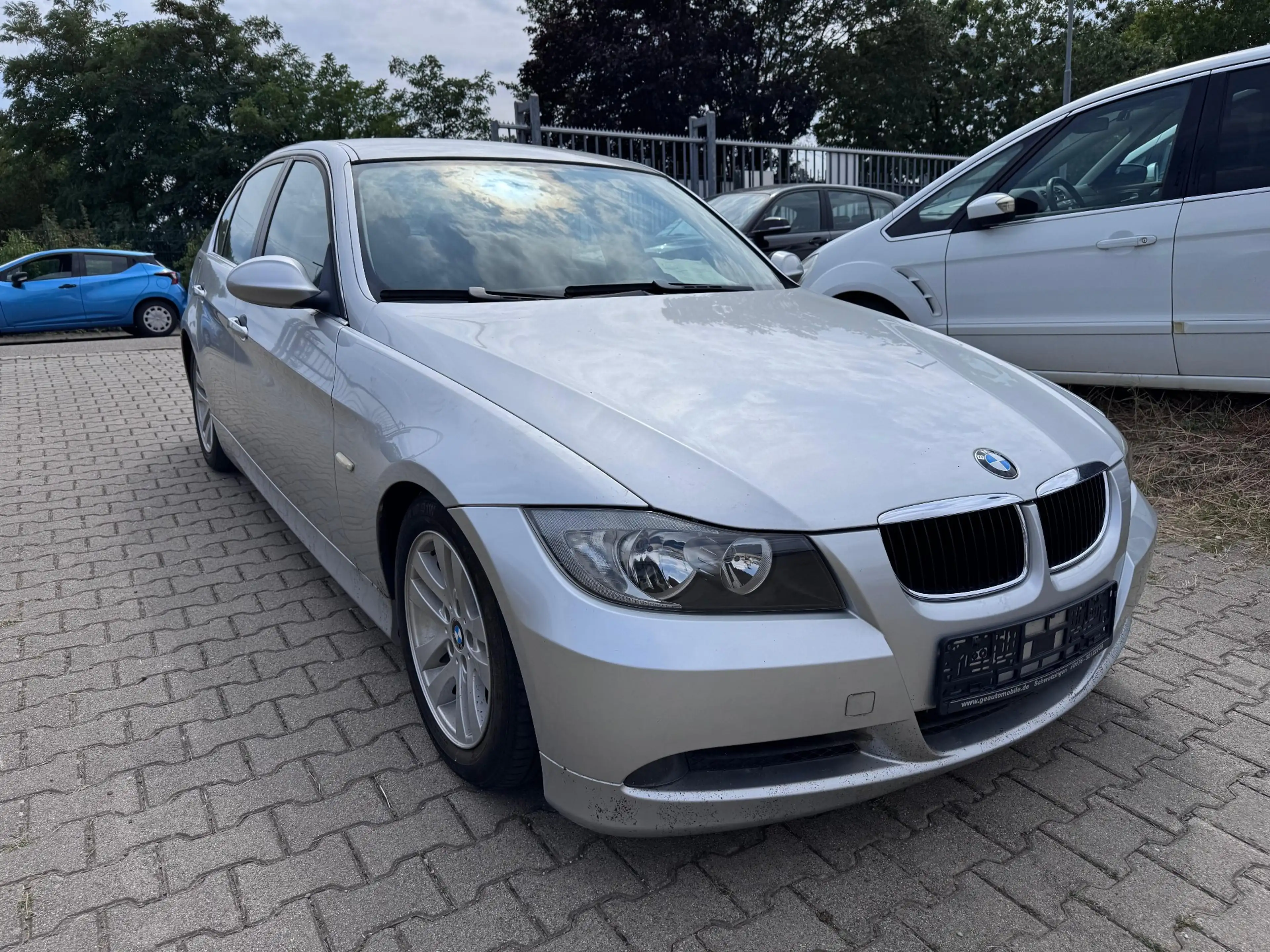 BMW 325 325i — photo 2