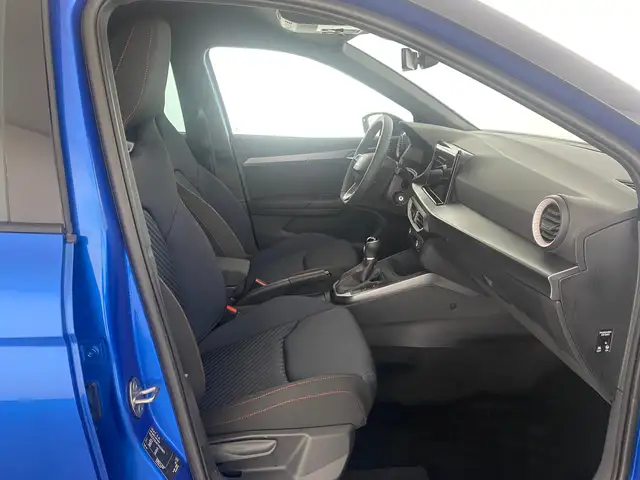 Seat Arona view 10