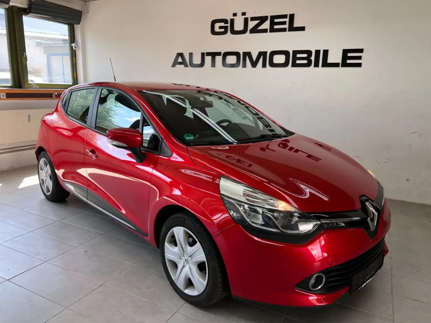 Renault Clio IV Dynamique/KLIMA/PDC/MEDIA/TEMPOMAT/NAVI Rot - 2