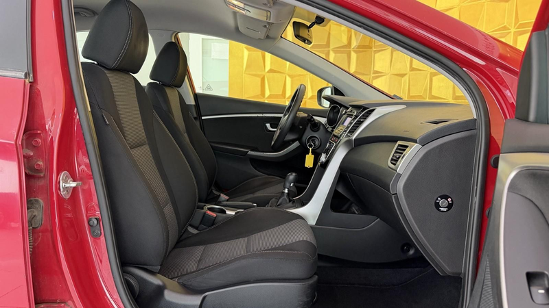 Hyundai i30 Classic /KLIMA/EURO.5/EFH/HU NEU/1.HAND/ — photo 15