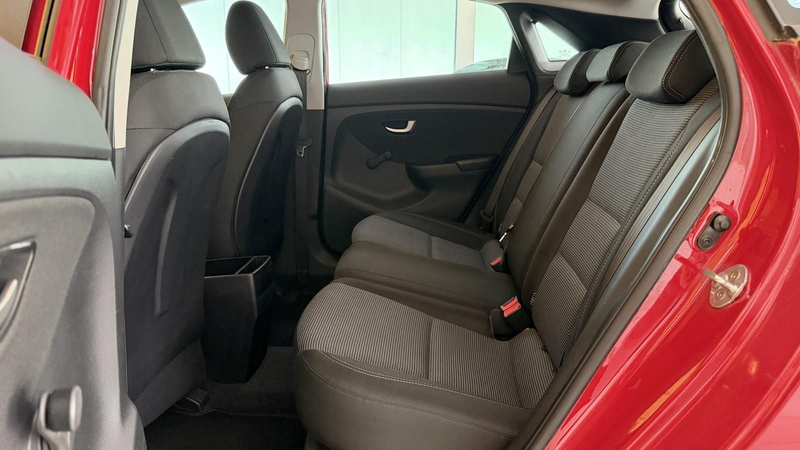 Hyundai i30 Classic /KLIMA/EURO.5/EFH/HU NEU/1.HAND/ — photo 11