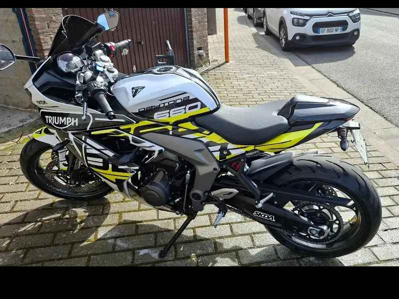 Triumph Daytona 675 - foto 4