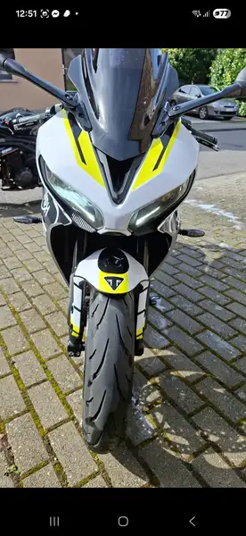 Triumph Daytona 675 - foto 7
