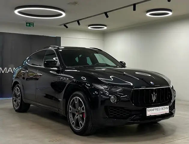 Maserati Levante LEVANTE Gran Sport 3.0 V6 AWD - 1. Besitz!