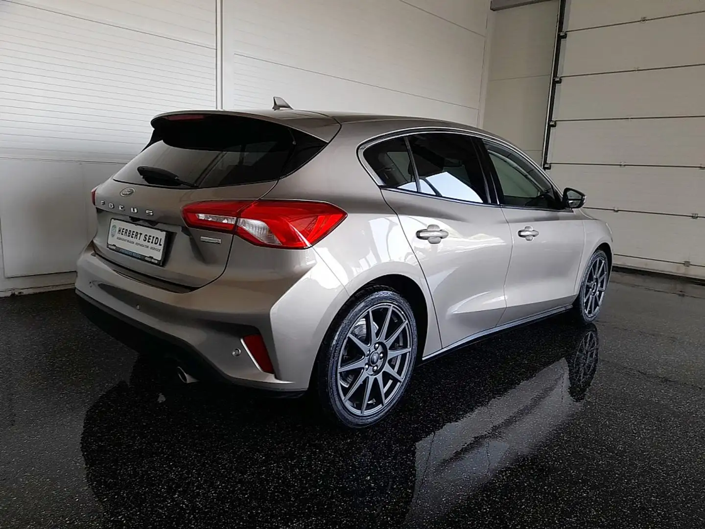 Ford Focus TITANIUM 1,0 EcoBoost *18 ZOLL / VOLL-LED / NAV... Beige - 2