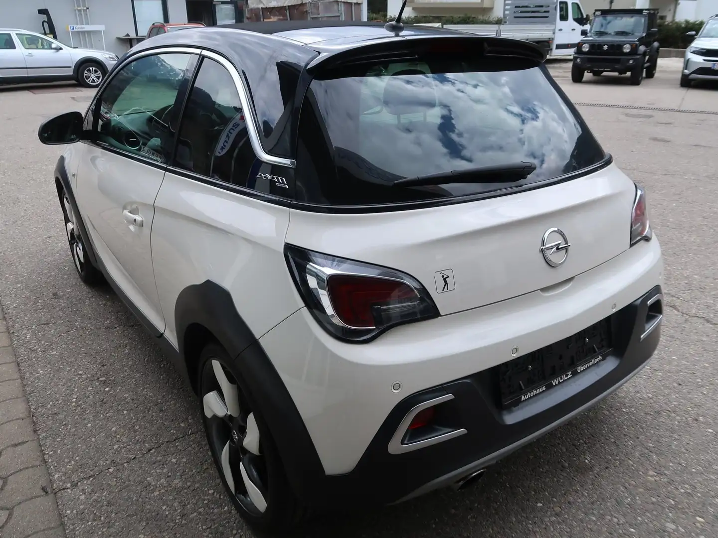 Opel Adam Adam 1,0 Turbo Rocks Start/Stop Weiß - 2