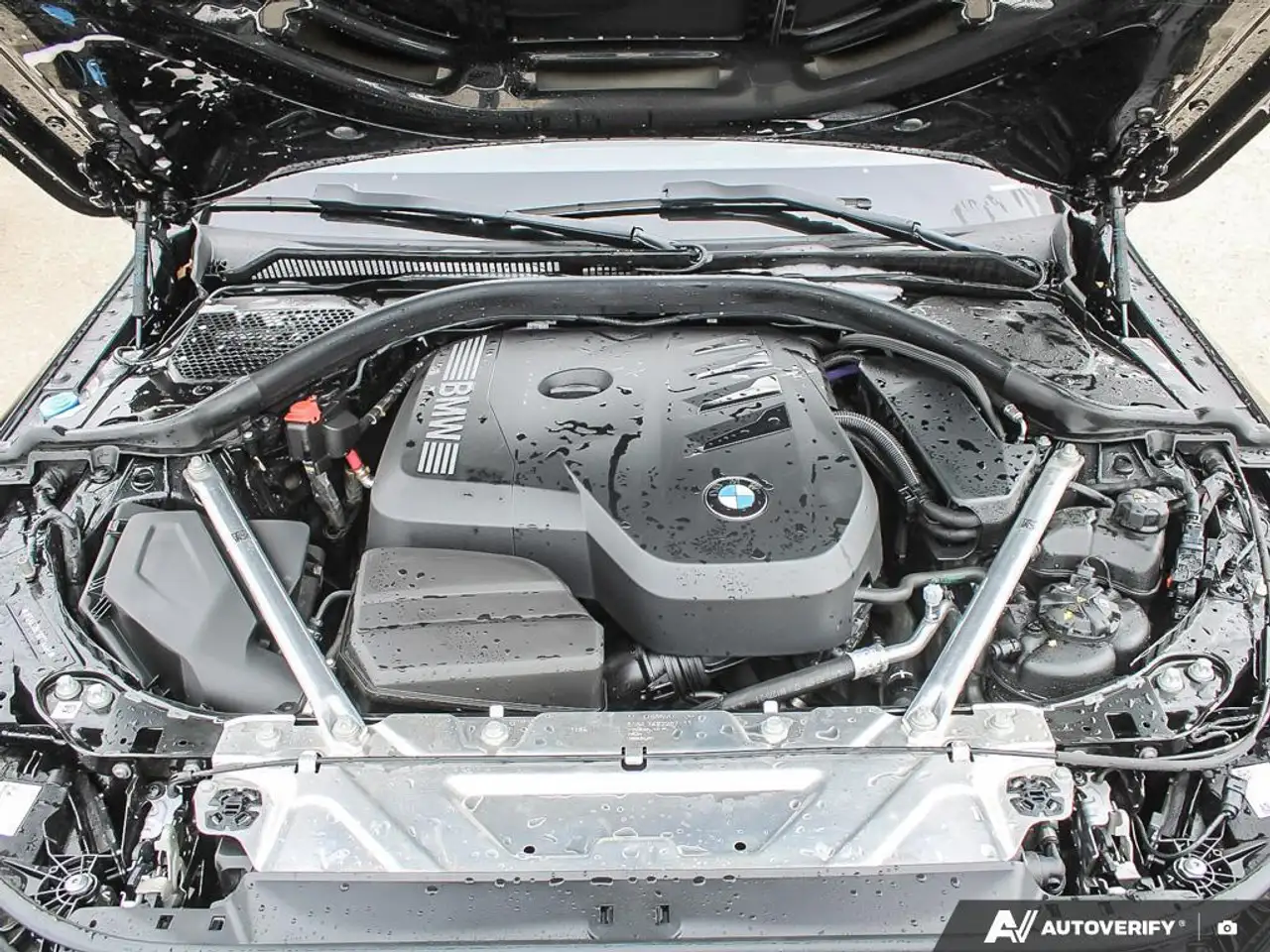 BMW 4 Series снимка BMW 4 Series