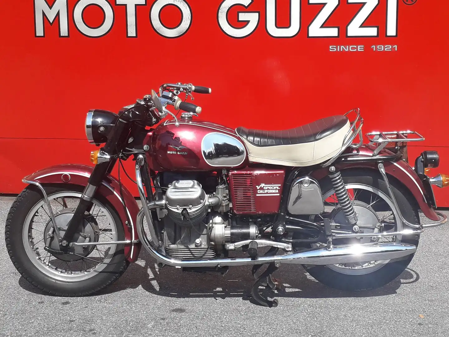 Moto Guzzi V 7 special Rosso - 1