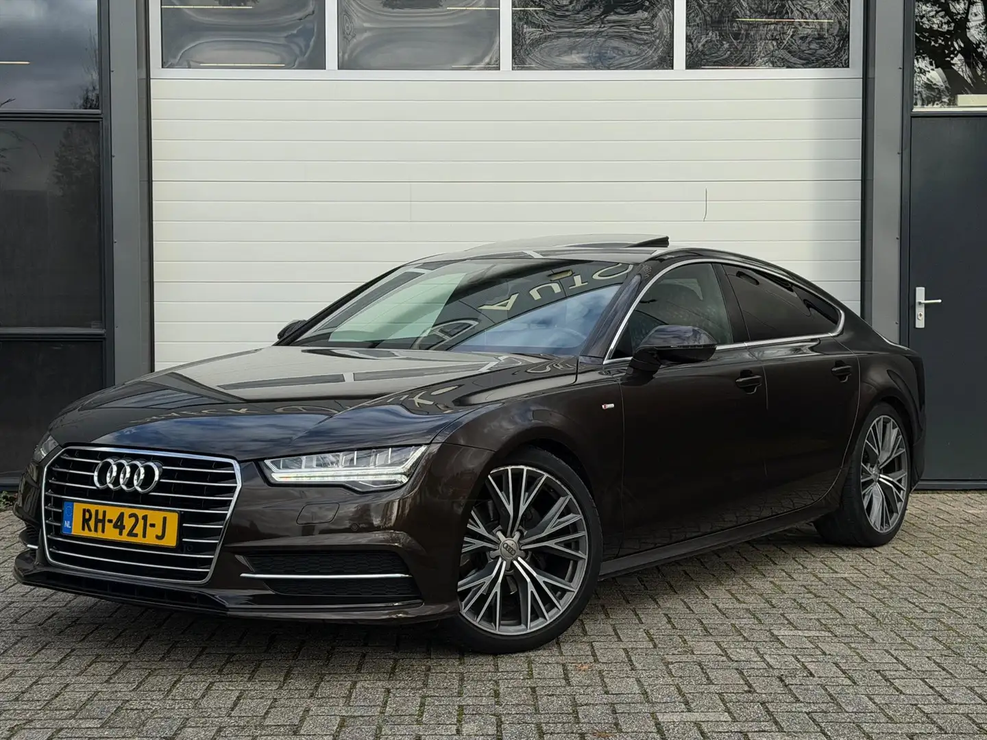 Audi A7 1.8 TFSI 190PK SB S-Line Aut Marrone - 1