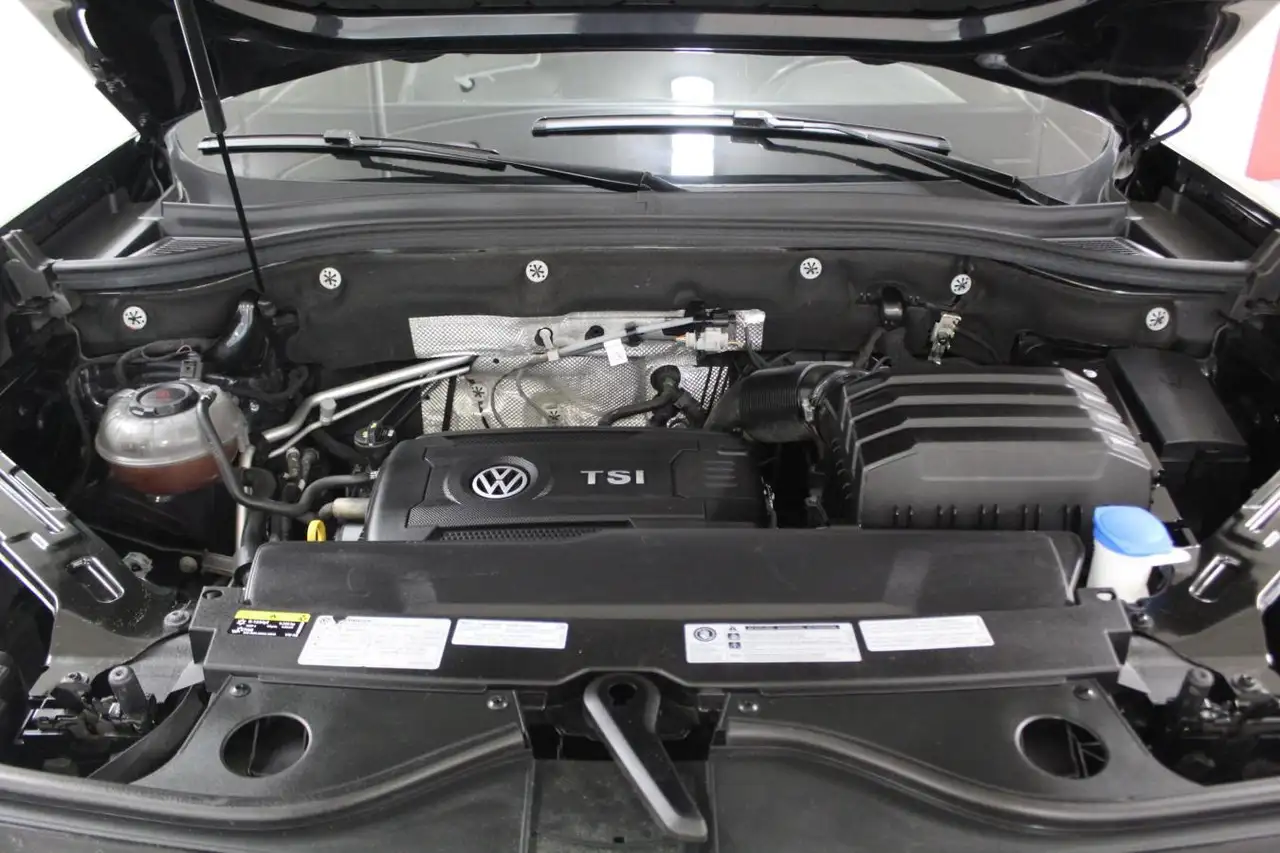 Volkswagen Atlas снимка Volkswagen Atlas