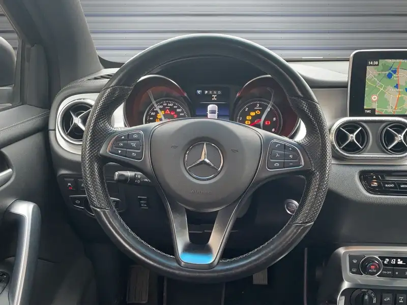 Annonce voiture d'occasion Mercedes-Benz X 350 - CARADIZE