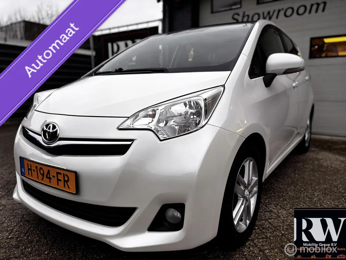 Toyota Verso-S 1.3 VVT-i*AUTOMAAT*PANO*NAVI*CRUISE*TREKHAAK Blanco - 1